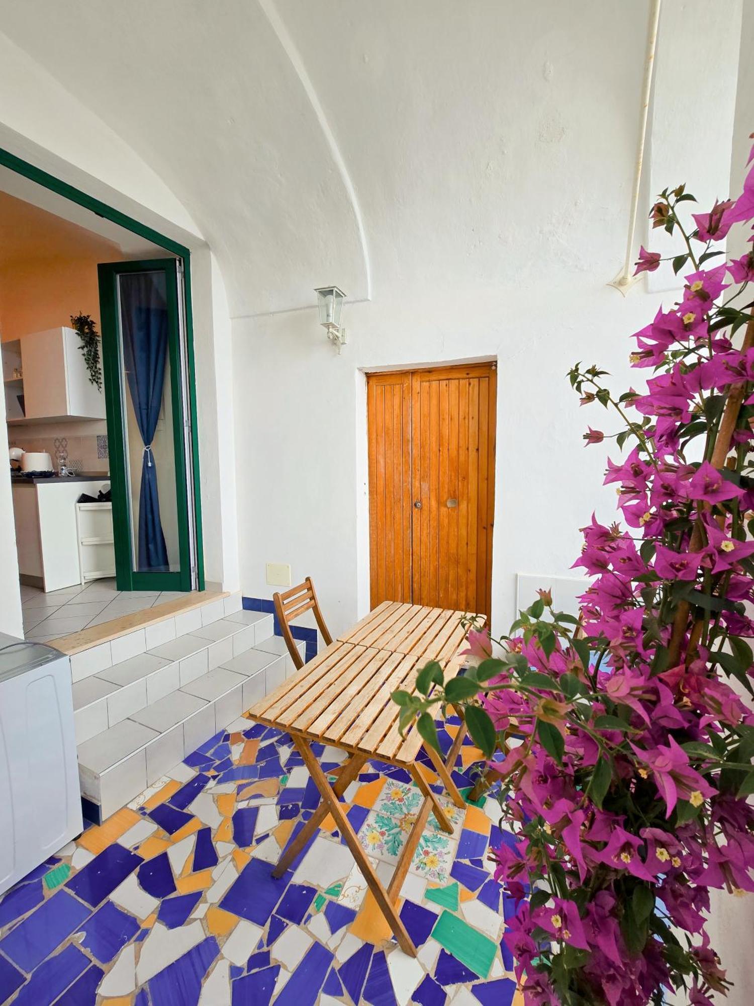 Raito Guest House - Amalfi Coast Vietri Exterior foto